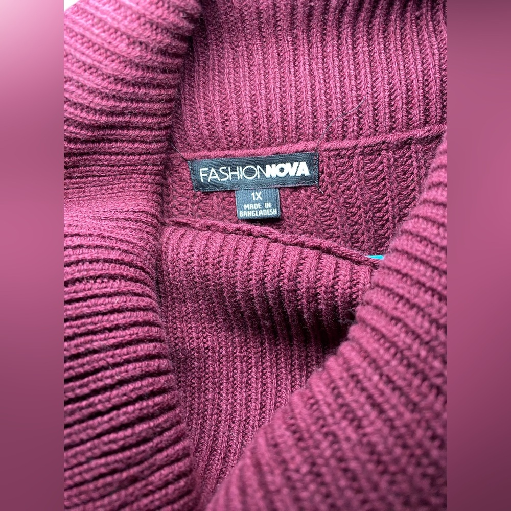 Fashion‎ Nova Women’s Roll With The Flow Turtleneck Sweater Burgundy 1x - Picture 2 of 3
